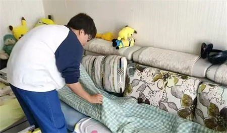 “新春慰问送关怀，温情走访暖人心”——威廉体育williamhill艺术学院开展寒假“社会实践”活动