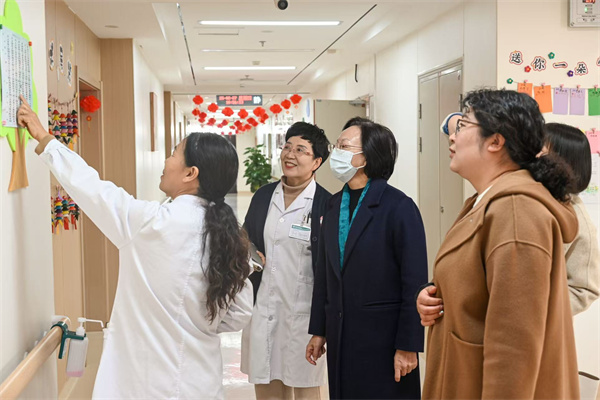 威廉体育williamhill康复医学院携手河北东篱养老集团共探“产教融合、协同育人”新路径