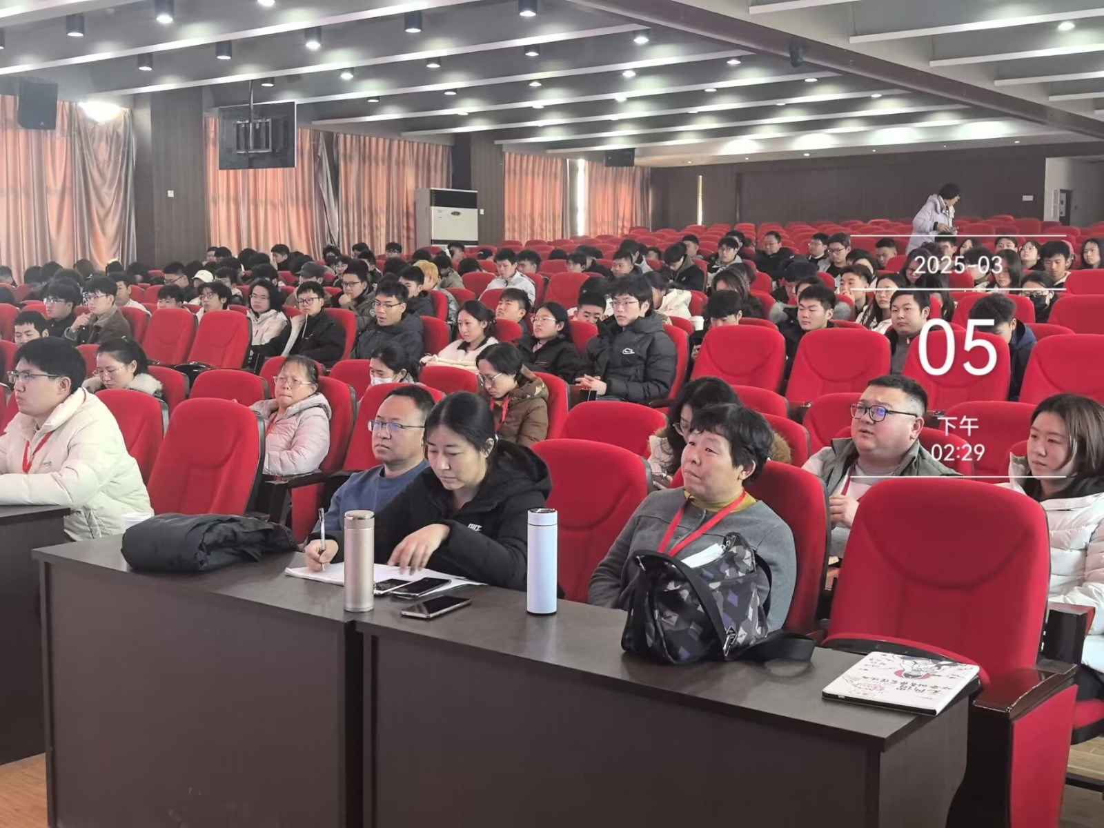 土木工程专业“被动节能型混凝土结构建造技术”讲座