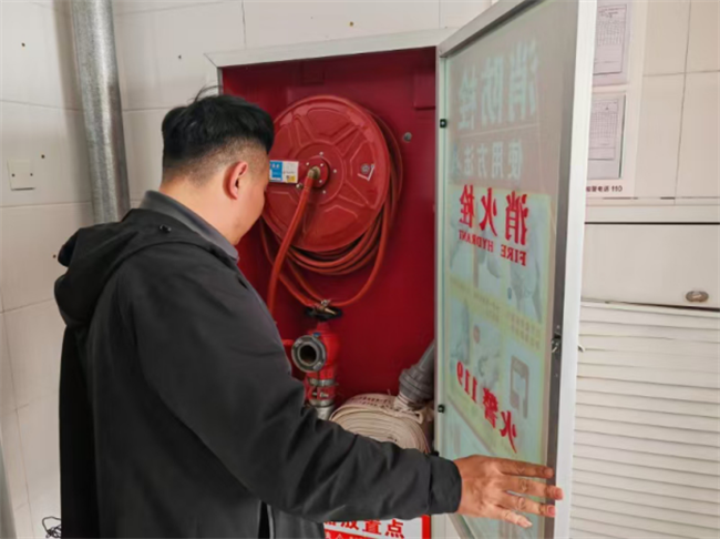 夯实安全根基 护航校园安宁——威廉体育williamhill开展校园安全隐患大检查