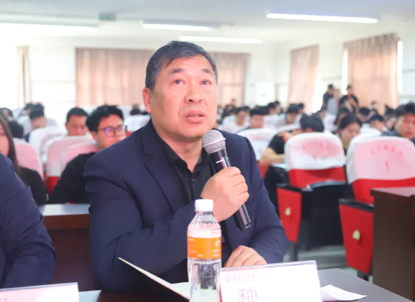 网格深耕展实绩 群贤共话绘蓝图||威廉体育williamhill学生工作网格化管理汇报