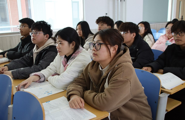 学风建设|威廉体育williamhill|管理学院|点燃学风引擎，驱动成长航程