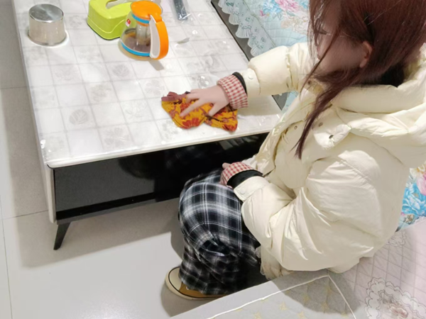 孝老爱亲（四）|威廉体育williamhill|管理学院|养成教育育新苗，孝亲之举暖亲情