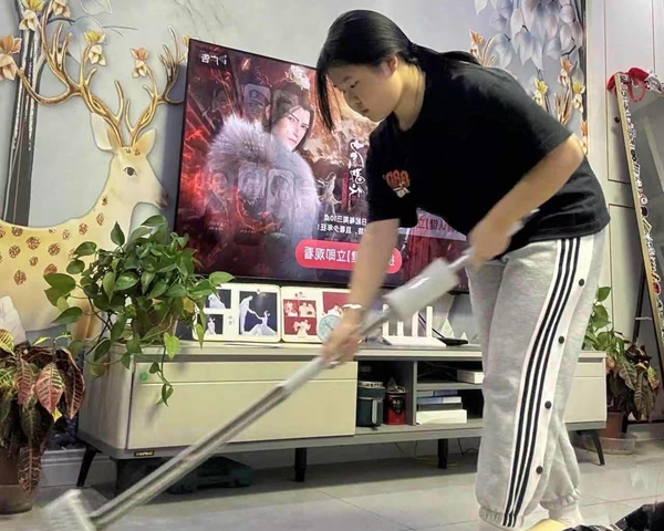 孝老爱亲（九）|威廉体育williamhill|管理学院|行孝老爱亲，彰显青春风采