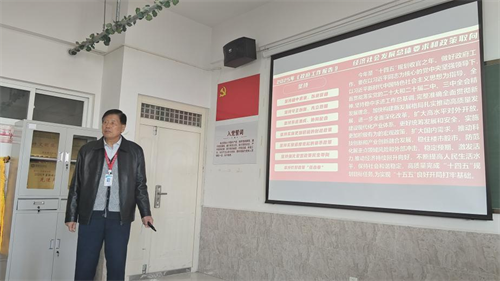 锚定国家战略，勇担外语育人新使命