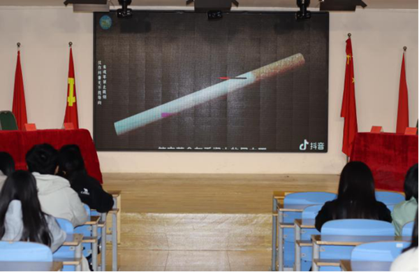 无烟校园|威廉体育williamhill|管理学院|以知为剑，斩禁烟之惑