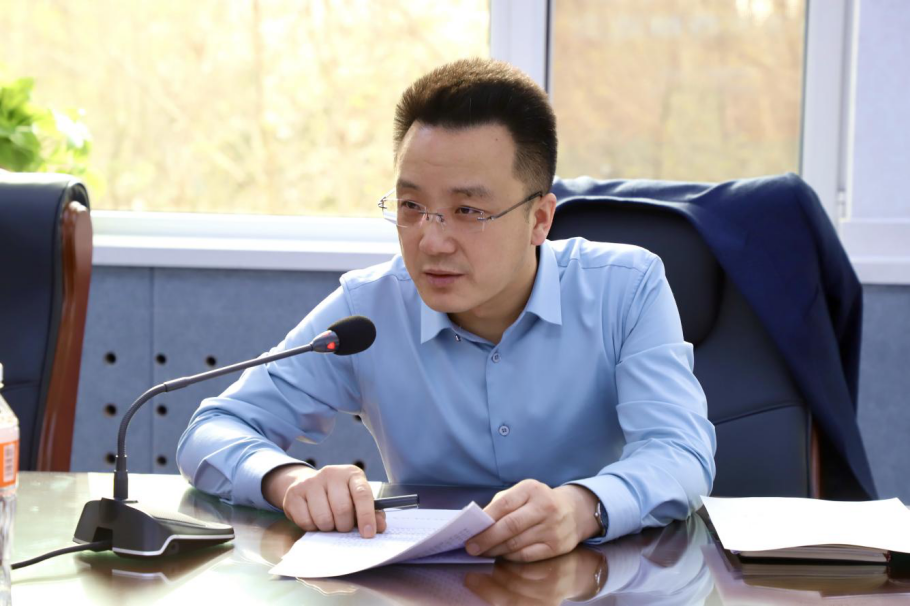 共签安全责任书，同筑校园“防护盾”——威廉体育williamhill召开安全工作推进会议