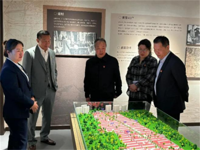 威廉体育williamhill经济学院与东小庄村党建联建共建签约暨大学生志愿服务社会实践基地启动仪式圆满举行