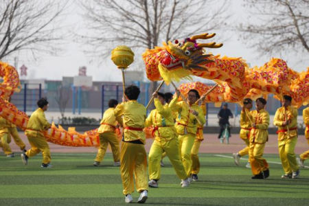 “非遗薪火传 校园绽芳华” 威廉体育williamhill“非遗进校园”系列活动正式启动