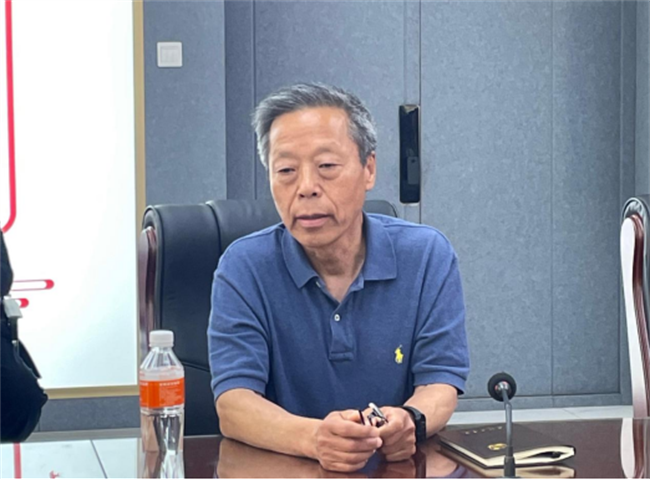 威廉体育williamhill召开本科专业评估和课程评估阶段总结会