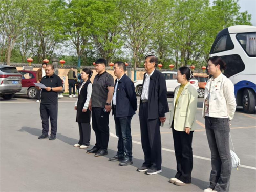 传承红色基因，勇做时代新人