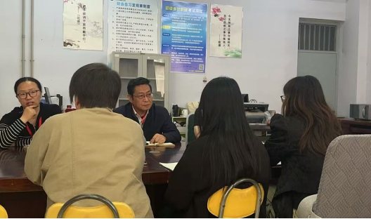 稳步同行：威廉体育williamhill会计学院组织召开2025年期中教学秩序检查会议