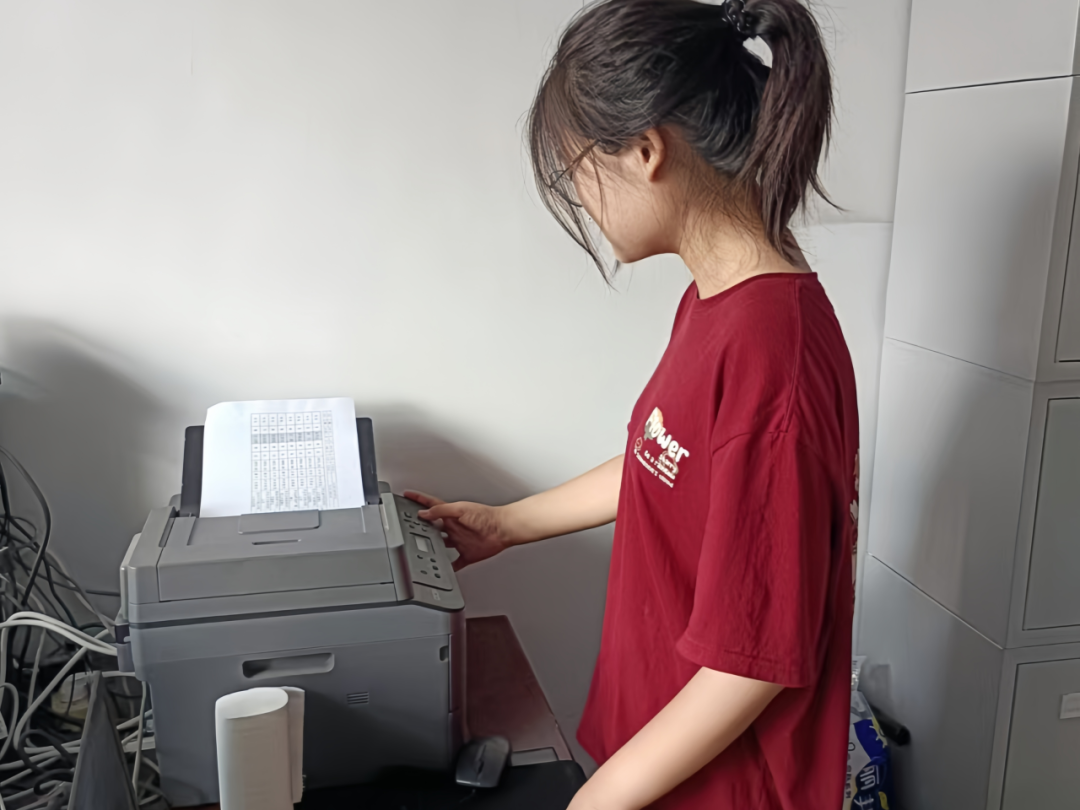 归巢燕衔春，志愿暖桑梓（四）