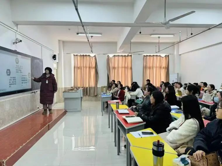 智教启新程，匠心铸优课