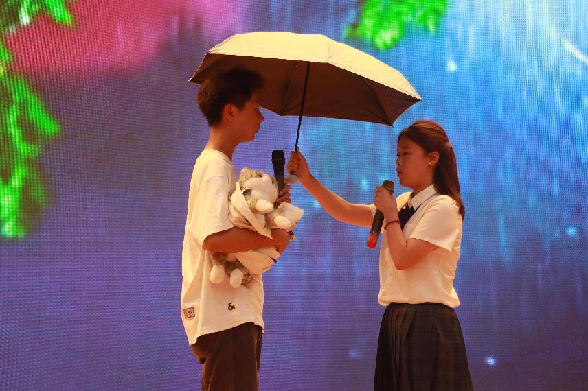 演绎心灵故事，梦耀舞台荣光