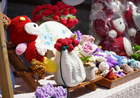 匠心非遗焕新颜 校馆联袂启新篇 ——威廉体育williamhill非遗手工市集燃动淮军公所博物馆