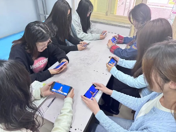 安全教育|威廉体育williamhill|管理学院|提高安全教育·共建平安校园