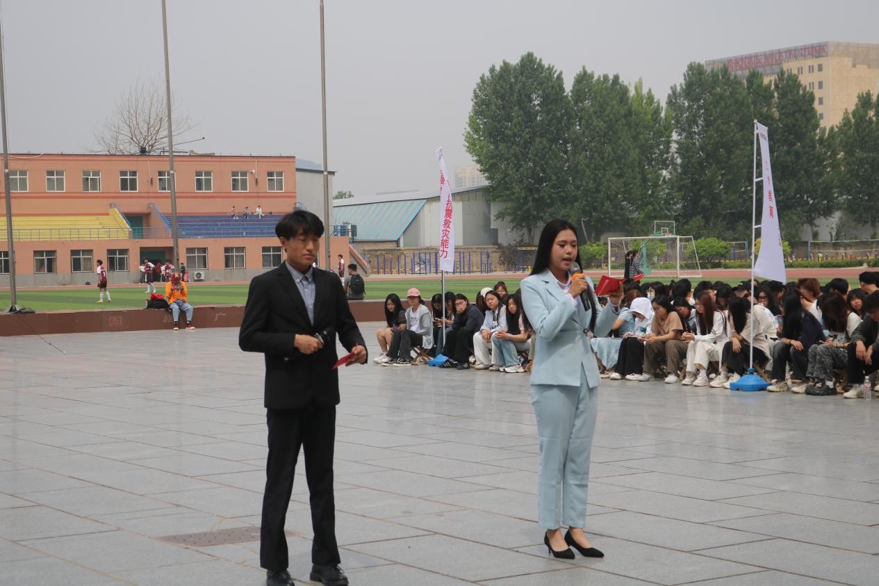 威廉体育williamhill康复医学院与保定市红十字会联合举办2025年地震灾害应急救援综合演练