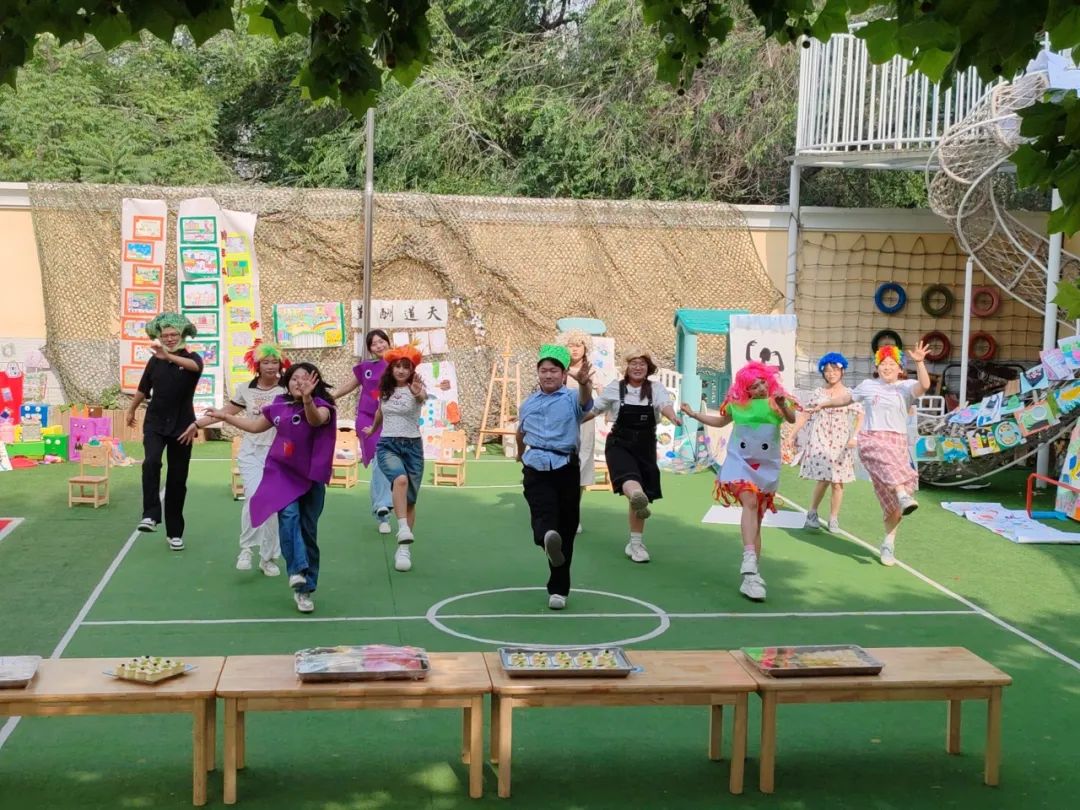 威廉体育williamhill教育学院||童心绽放，共筑成长——与史庄实验幼儿园携手开展实践育人活动