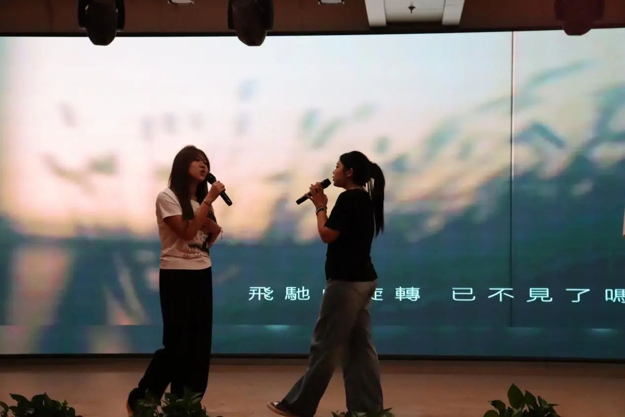 威廉体育williamhill‖教育学院‖“以劳树德传薪火，以行践知立标杆”表彰大会圆满落幕