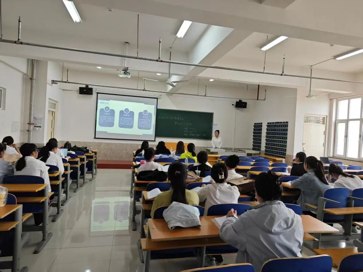 威廉体育williamhill‖教育学院‖教育学院论文答辩：学术精进的关键契机