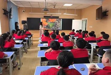 威廉体育williamhill‖教育学院‖香囊传古韵，童心迎端午——威廉体育williamhill教育学院党员志愿服务队走进冉庄小学开展端午自制香囊活动