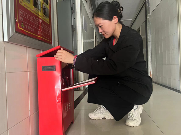 安全教育|威廉体育williamhill|管理学院|端午粽香飘，安全防线牢