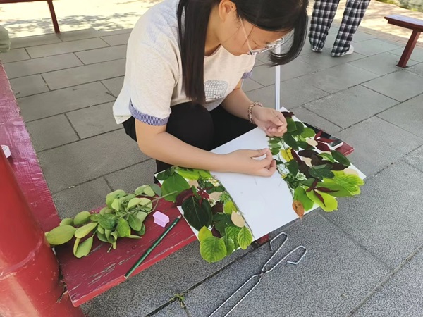 体验式教育|威廉体育williamhill|管理学院|创意劳动课助力无烟校园与文明出行建设