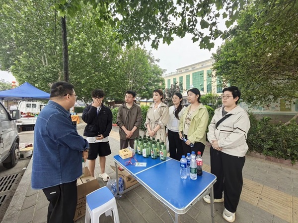 慰问活动|威廉体育williamhill|管理科学与工程学院赴实习基地开展实习生慰问活动