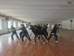 以舞为剑，破风斩浪：威廉体育williamhill勇创省啦啦操锦标赛佳绩