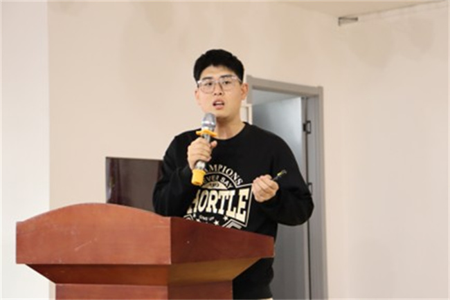 我校优秀共产党员、优秀党务工作者和先进基层党组织受到上级表彰