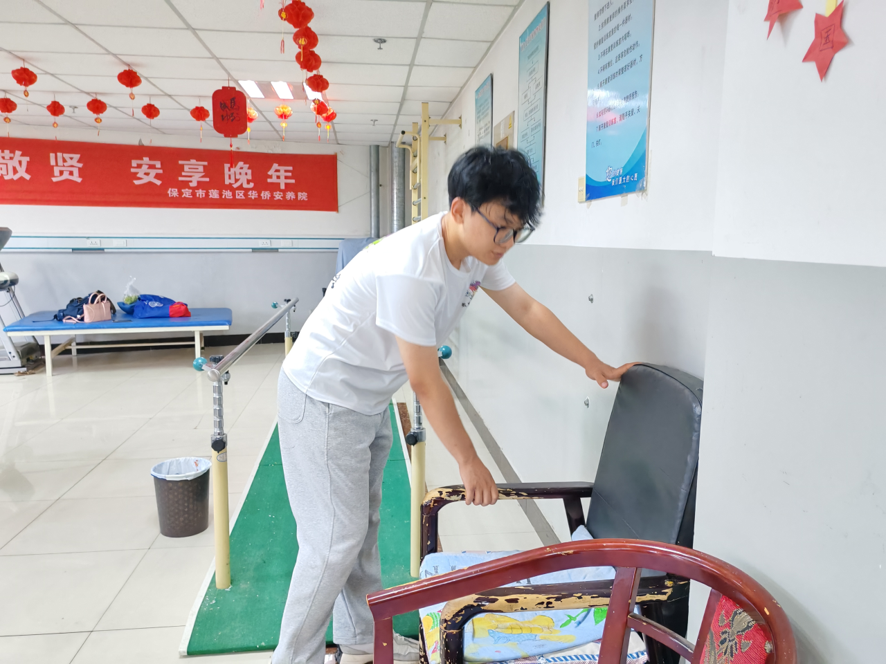 暑期社会活动实践（四）：青春暖夕阳，实践绽芳华