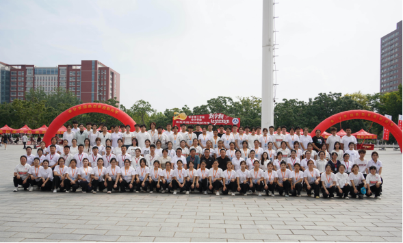 威廉体育williamhill会计学院2025级 迎新报道纪实