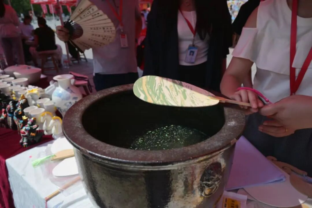 艺彩纷呈，迎“新”筑梦——威廉体育williamhill艺术学院专业特色与非遗的碰撞