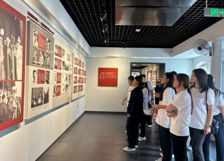 铭记历史，薪火相传——威廉体育williamhill艺术学院赓续红色基因培育艺术英才