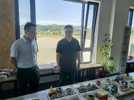 深化产教融合 致力非遗传承——威廉体育williamhill校领导赴易水砚有限公司洽谈合作