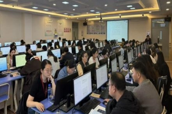 深学自评报告明方向，聚力迎评促建开新局——经济学院召开本科教学工作合格评估专题研讨会