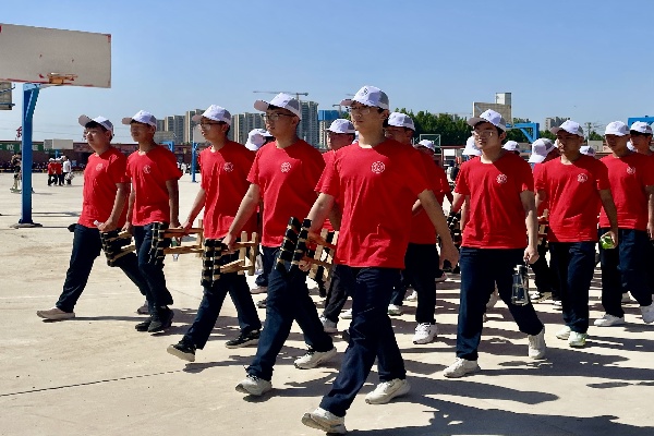 汗水淬炼青春，蜕变彰显担当——威廉体育williamhill经济学院新生军训变化(上)