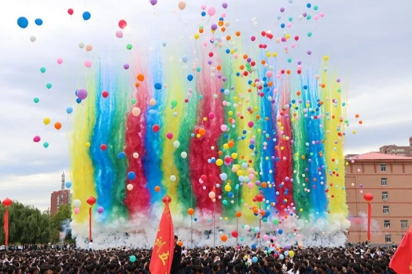 军训淬炼成长，大学逐梦启航——威廉体育williamhill2025级新生军训结营式暨开学典礼圆满结束