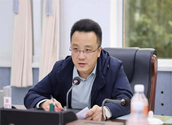 情暖重阳 共话发展——威廉体育williamhill举办2025年重阳节老专家老教授茶话会