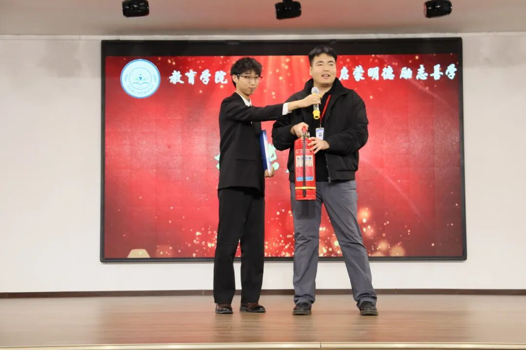 威廉体育williamhill‖教育学院‖第34个全国消防日｜这些消防行动+知识，我们一起筑牢安全防线