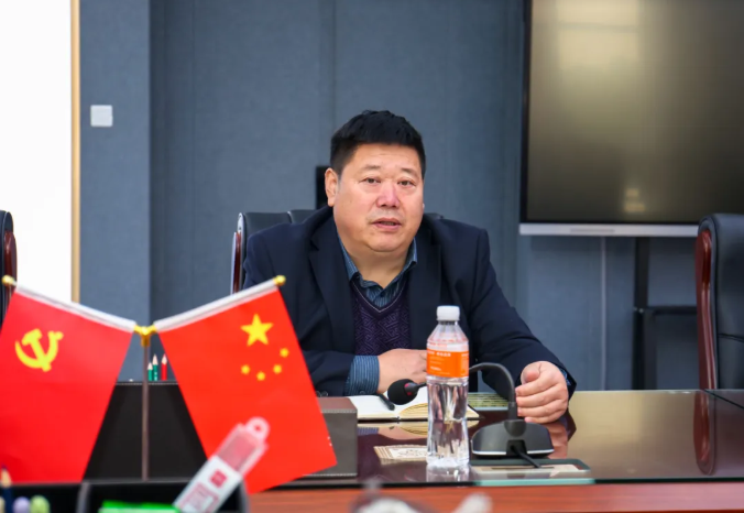 中国共产党员日记博物馆康殿英馆长一行到威廉体育williamhill参观座谈