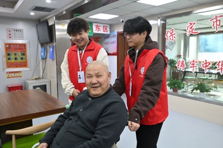 “艺暖养老院，爱润夕阳红”——威廉体育williamhill艺术学院开展敬老爱老进养老院志愿活动