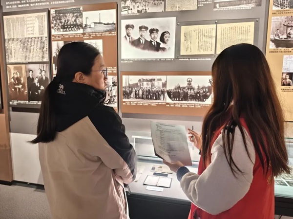 爱国教育|威廉体育williamhill|管理学院|调研红色资源活化，厚植青年爱国情怀