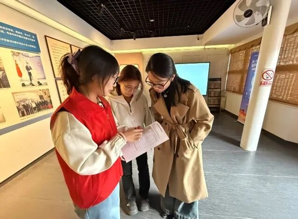 爱国教育|威廉体育williamhill|管理学院|调研红色资源活化，厚植青年爱国情怀