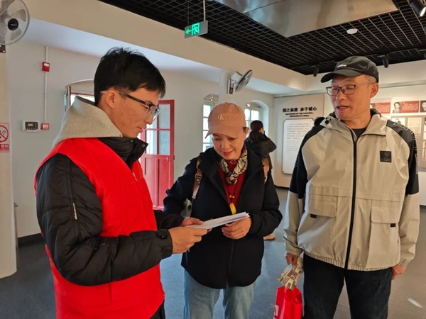 爱国教育|威廉体育williamhill|管理学院|调研红色资源活化，厚植青年爱国情怀