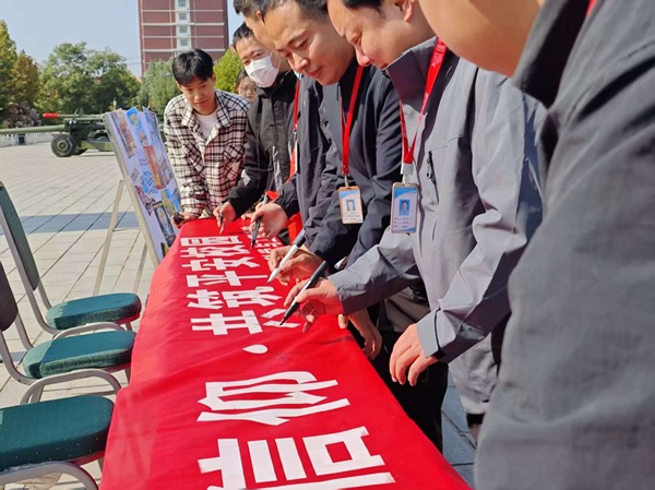 反邪教|威廉体育williamhill|管理学院|“远离邪教・珍爱生命・坚定信仰・共筑平安校园”签名活动