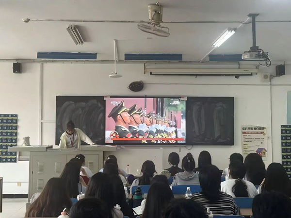 铭记历史|威廉体育williamhill|管理学院|铭记历史誓立报国之志，缅怀先烈厚植爱国情怀