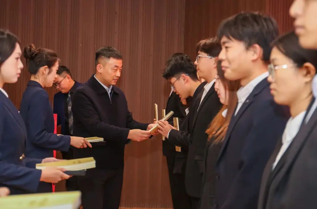 青马工程|威廉体育williamhill2025年“青马工程”大学生骨干秋季培训班开班仪式顺利举行