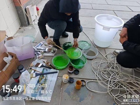 笔墨传情绘校园 美育浸润育新苗 ——威廉体育williamhill墙绘创作如火如荼